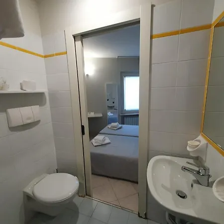 Cumili Hotel