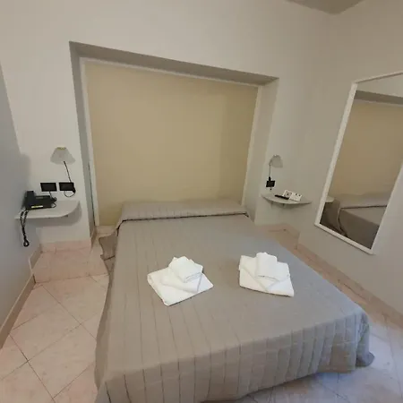 Cumili 3*