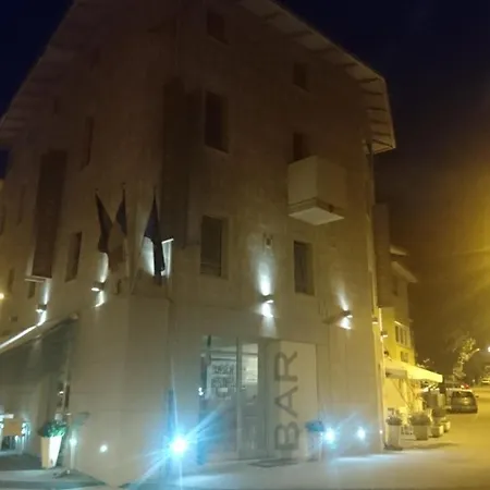 Cumili Hotel Capo di Ponte